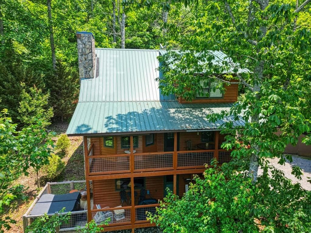 2529 Hunter Road, Hiawassee GA 30546 - Primary photo