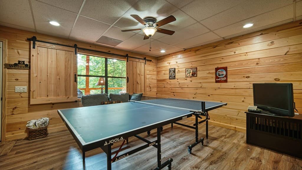 2529 Hunter Road, Hiawassee GA 30546 - Photo
