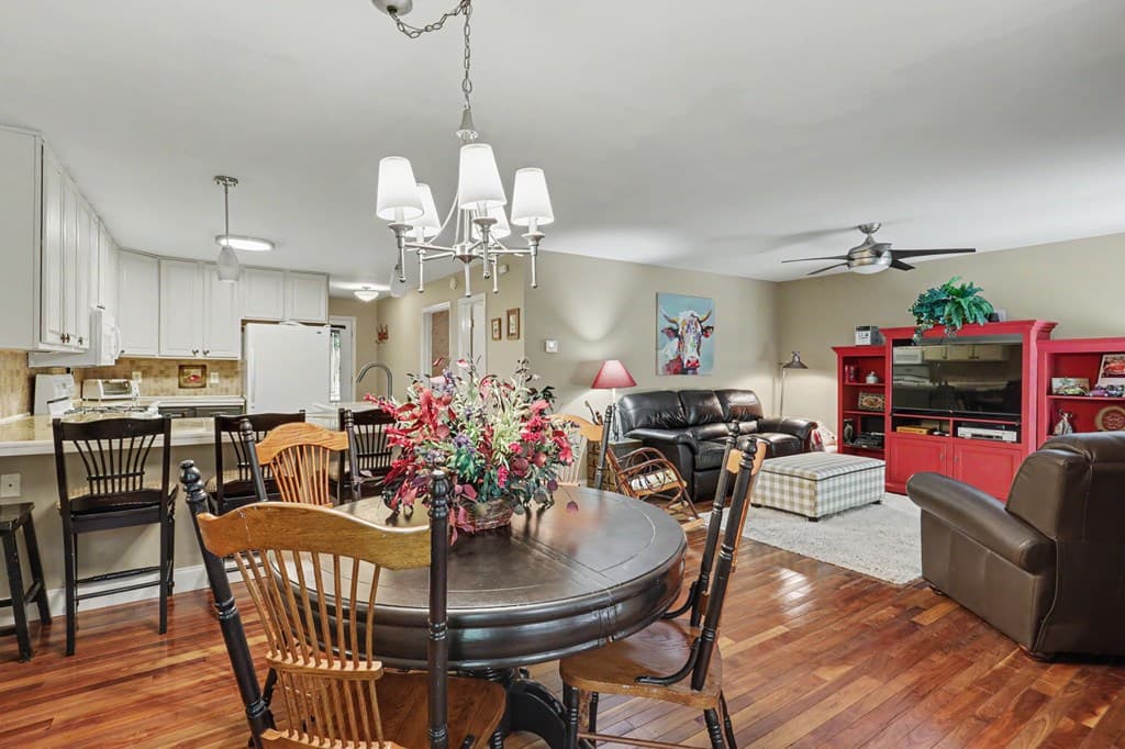 103 Birdie Lane Apt. 3-B, Blairsville GA 30512 - Photo
