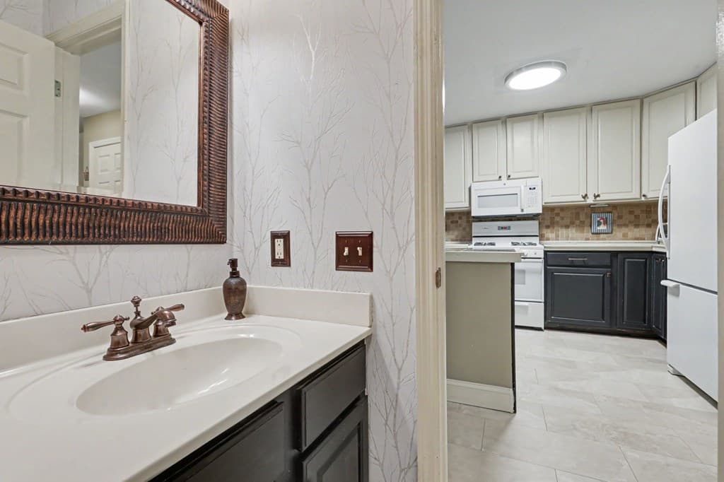 103 Birdie Lane Apt. 3-B, Blairsville GA 30512 - Photo