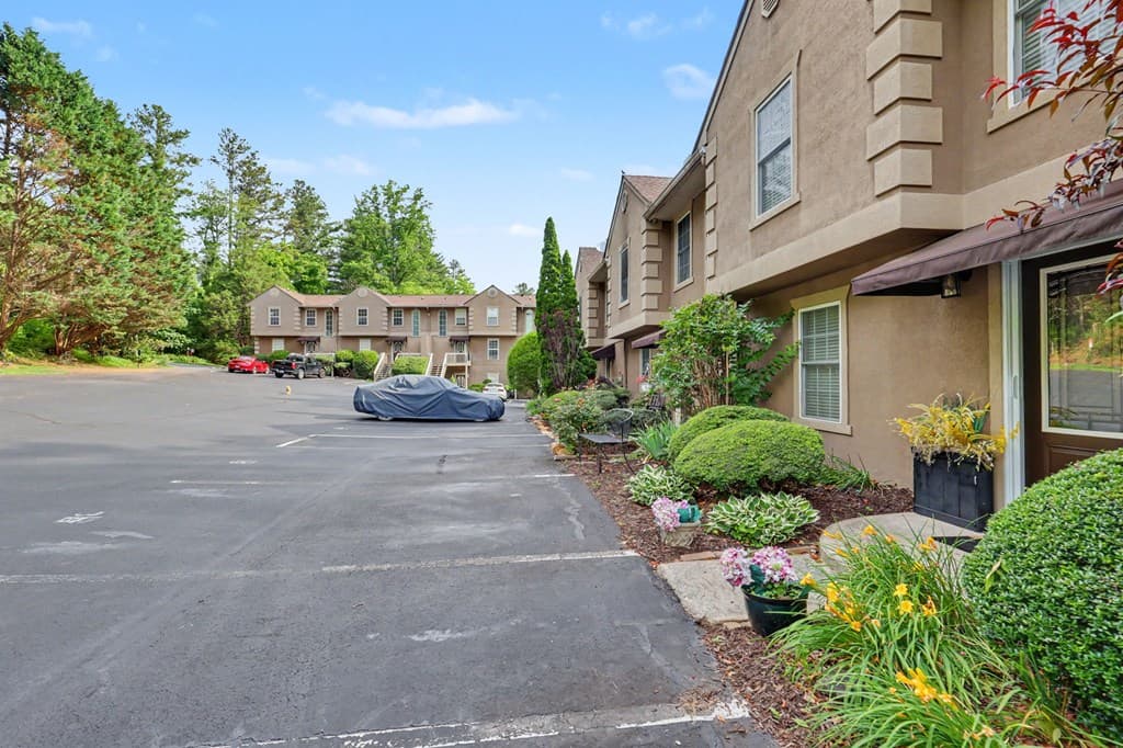 103 Birdie Lane Apt. 3-B, Blairsville GA 30512 - Photo