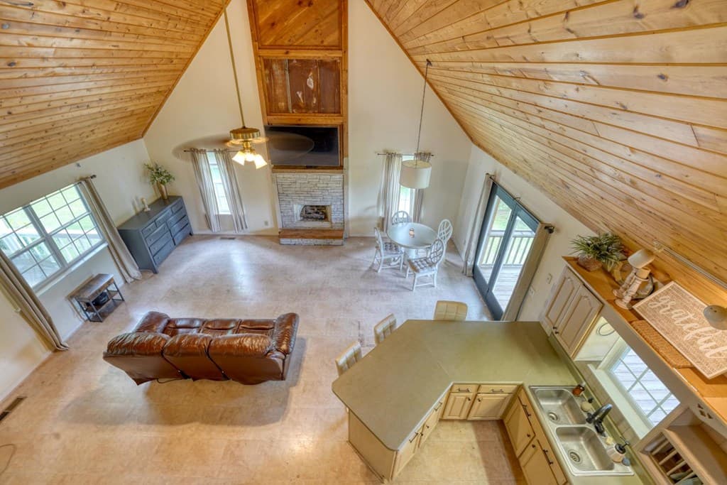 6744 Wood Lake Circle, Young Harris GA 30582 - Photo