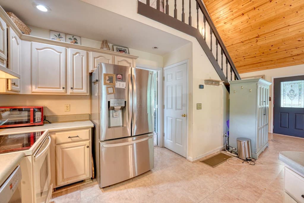 6744 Wood Lake Circle, Young Harris GA 30582 - Photo
