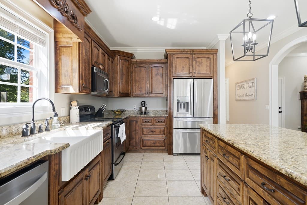 310 SE Gaines Road, Dalton GA 30721 - Photo