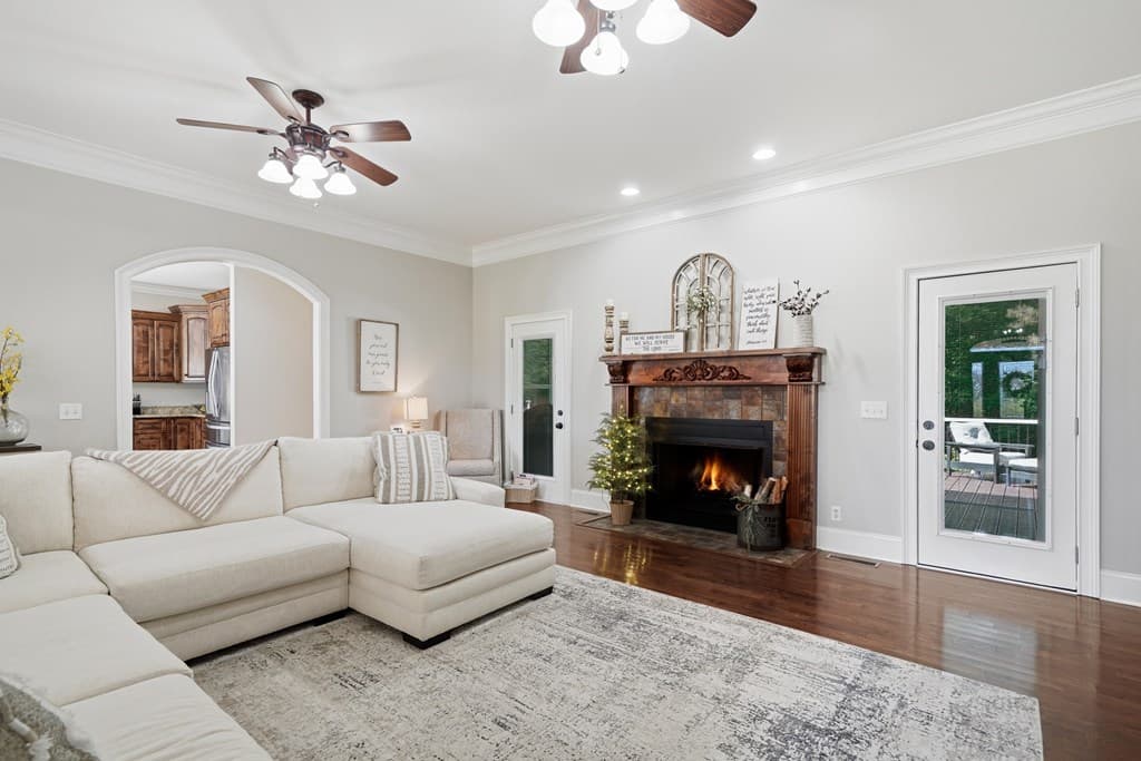 310 SE Gaines Road, Dalton GA 30721 - Photo