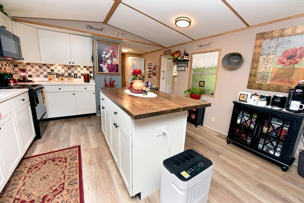 1066 Konahetah Road, Hiawassee GA 30546 - Photo
