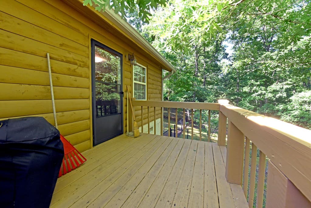 175 Bell Road, Mineral Bluff GA 30559 - Photo