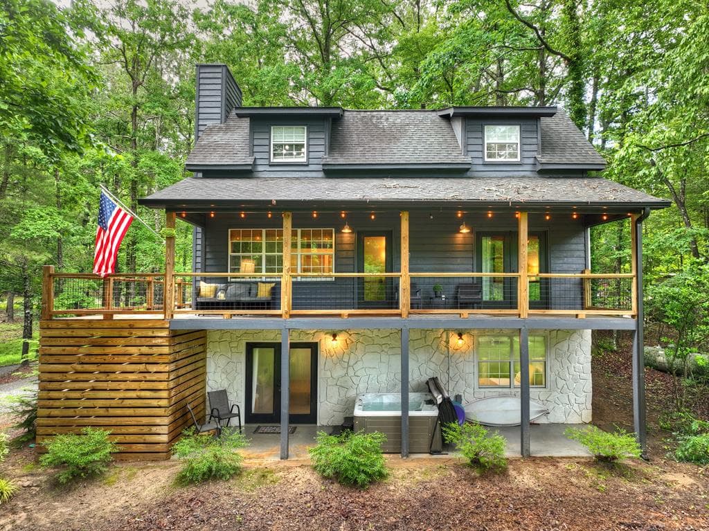 186 Dogwood Drive, Epworth GA 30541 - Photo