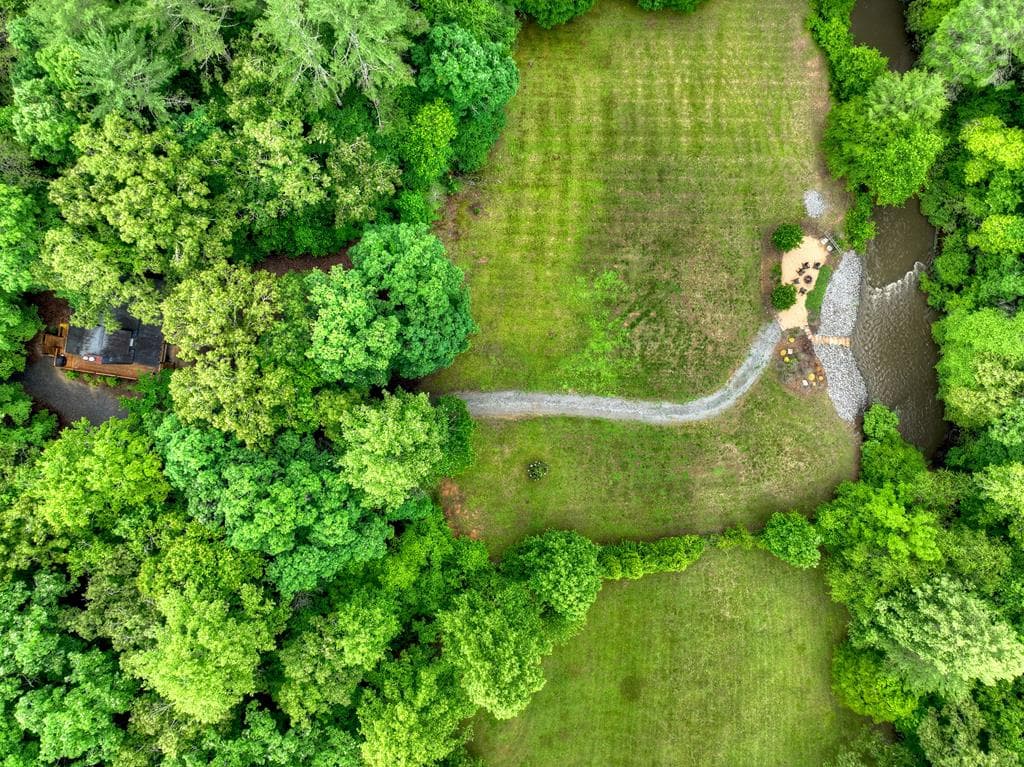 186 Dogwood Drive, Epworth GA 30541 - Photo