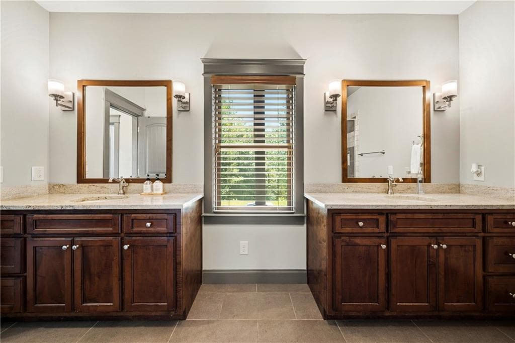 65 Cottage Lane, Toccoa GA 30577 - Photo