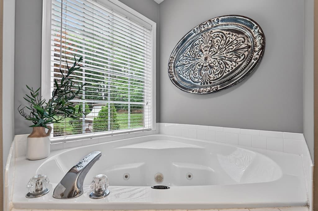 94 Old Place Drive, Blue Ridge GA 30513 - Photo