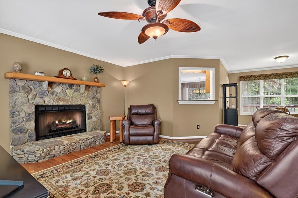 94 Old Place Drive, Blue Ridge GA 30513 - Photo