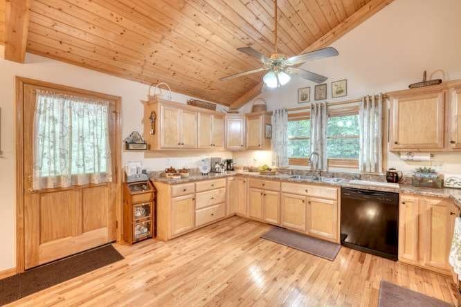 280 Fox Trot Lane, Murphy NC 28906 - Photo