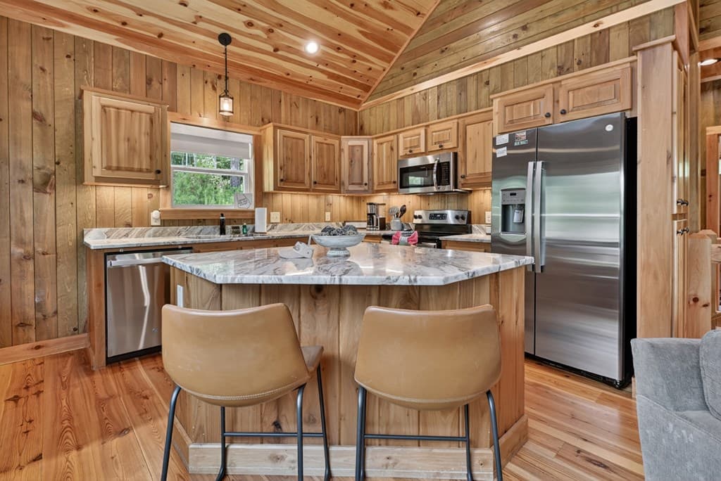 210 Ridge Top Trail, Blue Ridge GA 30513 - Photo