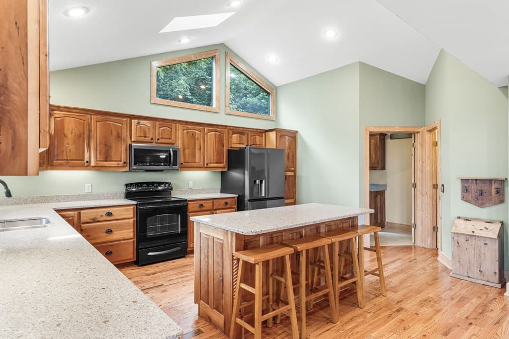 101 Cletus Way, Hiawassee GA 30546 - Photo