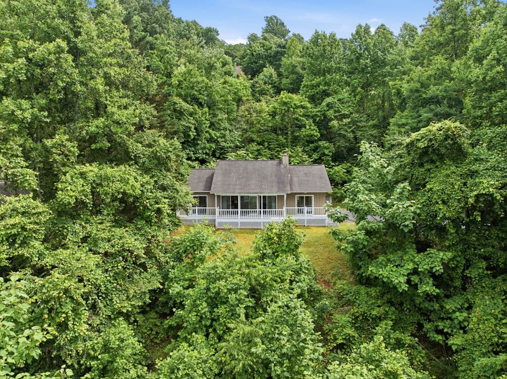 3160 Hiawassee Trace, Hiawassee GA 30546 - Photo
