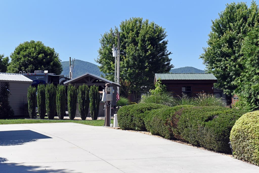 122 Mountain Creek Road, Blairsville GA 30512 - Photo