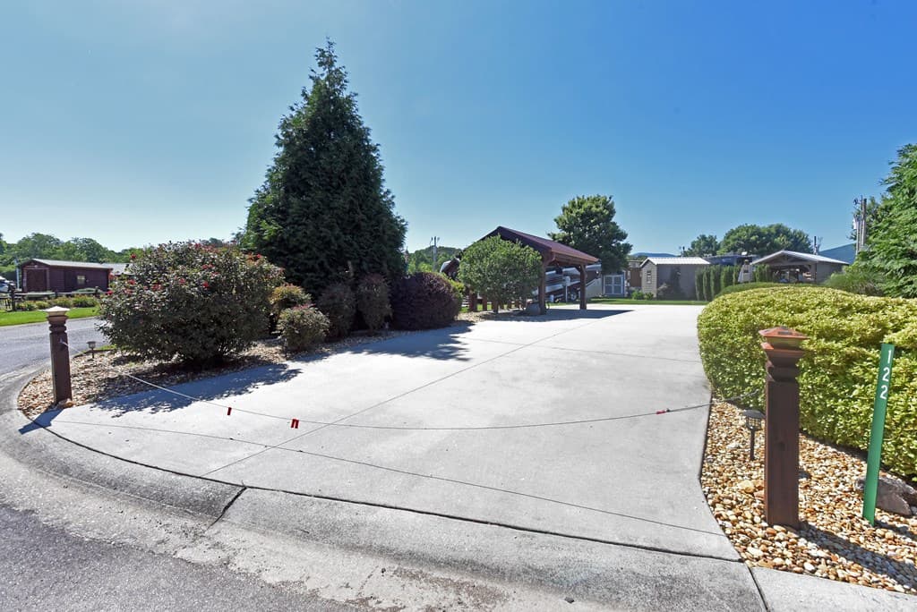 122 Mountain Creek Road, Blairsville GA 30512 - Photo