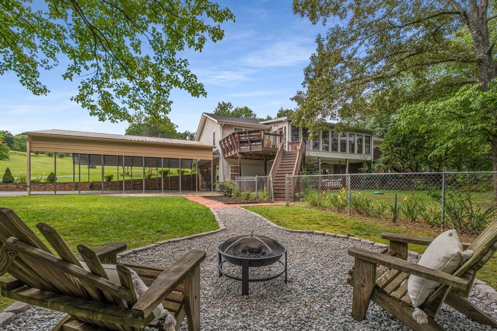 214 Piney Woods Drive, Ellijay GA 30536 - Photo