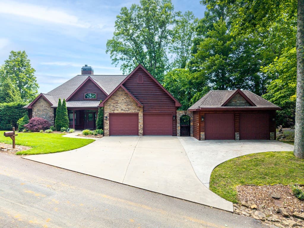 1748 Harris Ridge Road, Young Harris GA 30582 - Photo