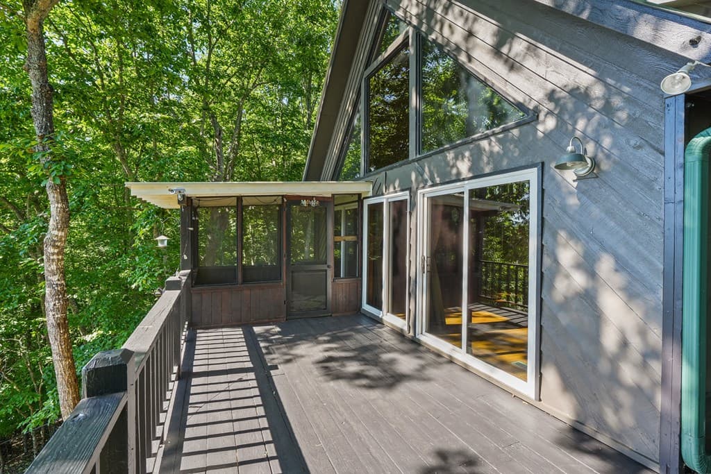 913 Royal Oaks Trail, Brasstown NC 28902 - Photo