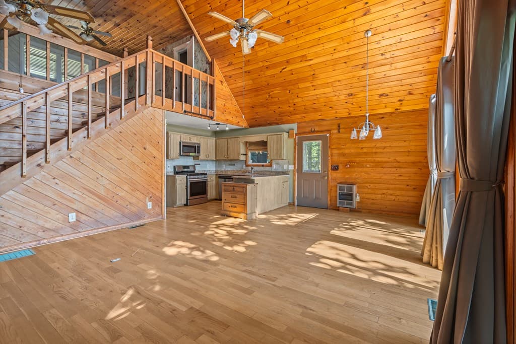 913 Royal Oaks Trail, Brasstown NC 28902 - Photo