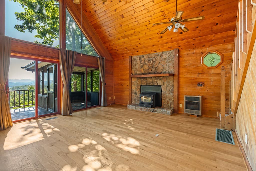 913 Royal Oaks Trail, Brasstown NC 28902 - Photo