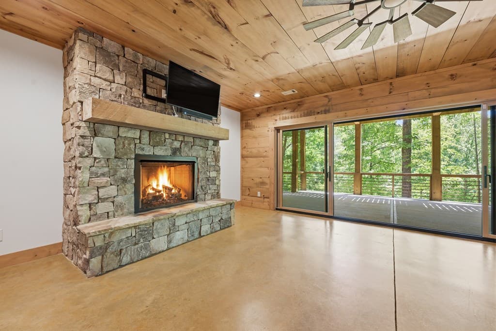 2632 Big Creek, Cherry Log GA 30522 - Photo