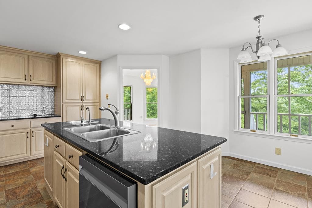 177 Shangri La Drive, Mineral Bluff GA 30559 - Photo
