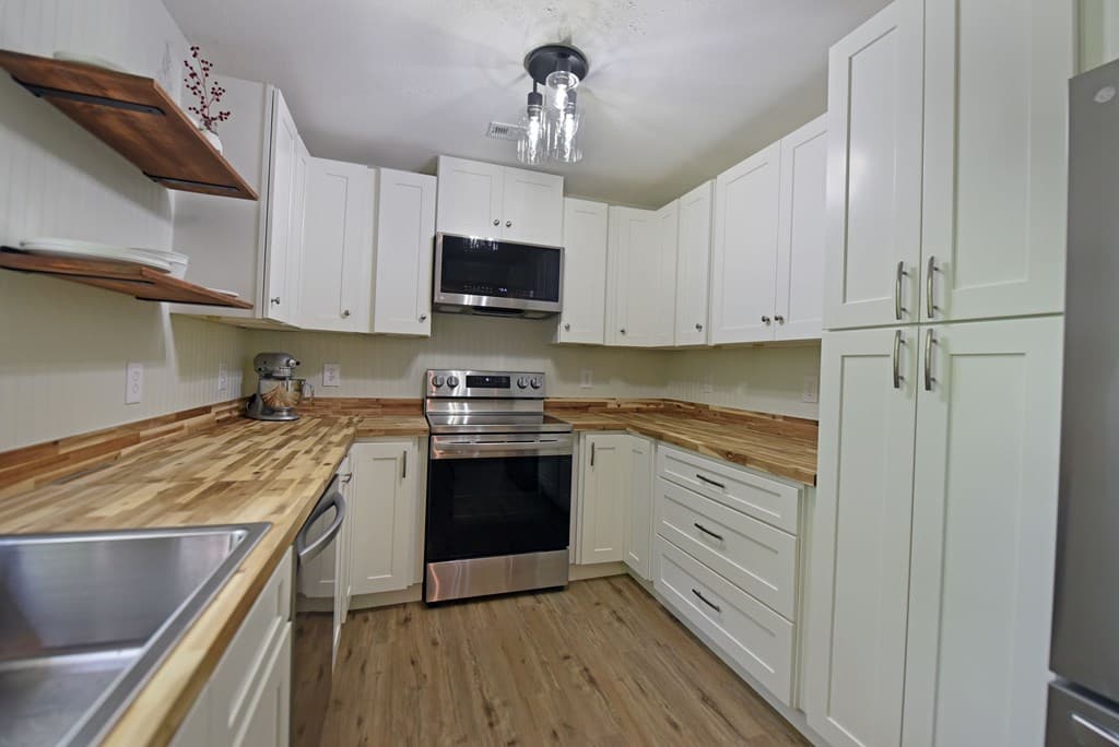 61 Bradley Street, Blue Ridge GA 30513 - Photo