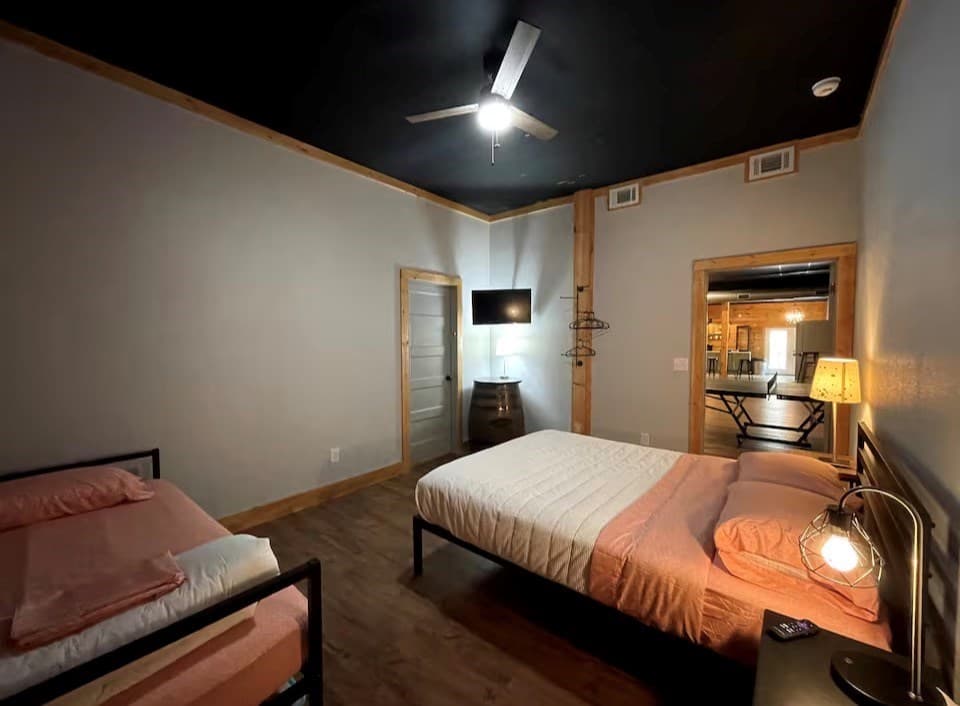 33 Rose Petal Lane, Ellijay GA 30540 - Photo