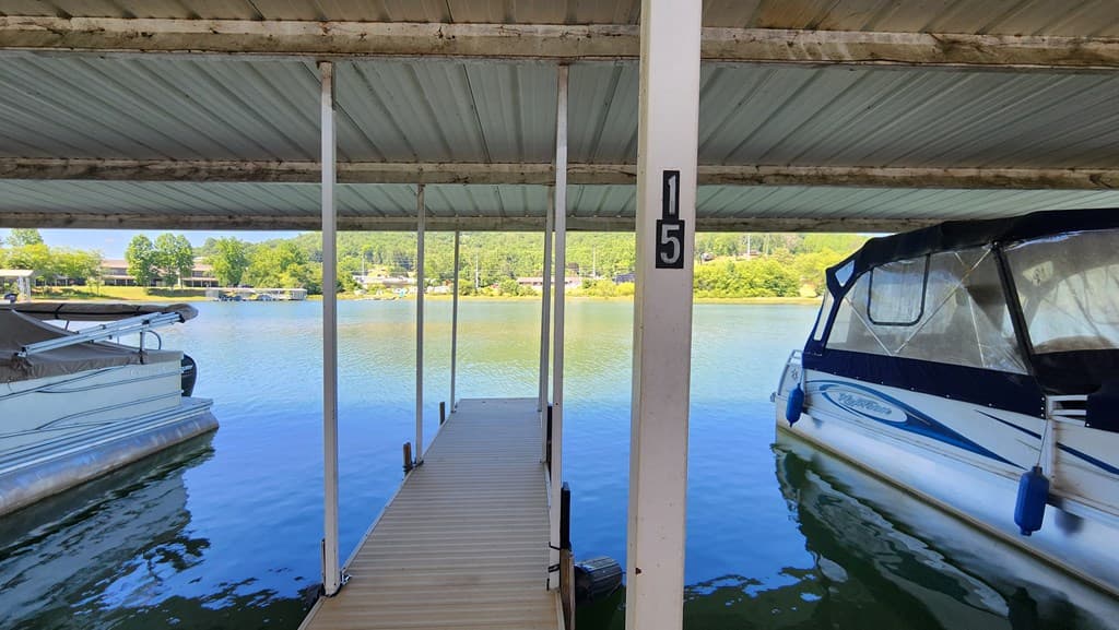 M2 Admirals Point, Hiawassee GA 30546 - Photo