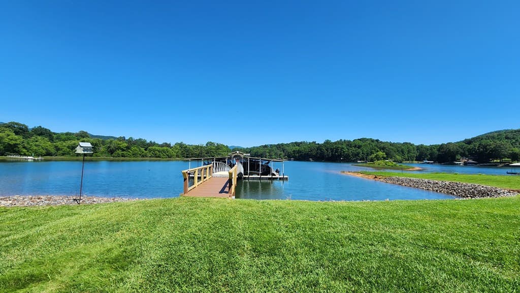 M2 Admirals Point, Hiawassee GA 30546 - Photo