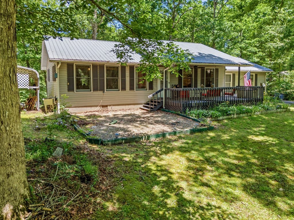 2455 Oak Knoll Drive, Hiawassee GA 30546 - Photo