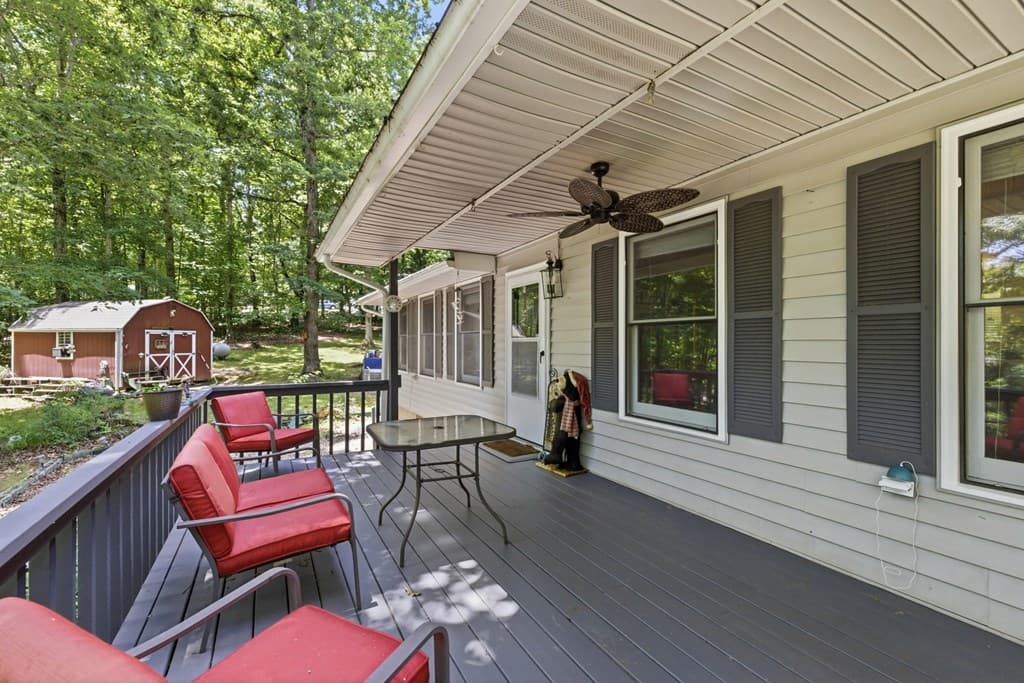 2455 Oak Knoll Drive, Hiawassee GA 30546 - Photo