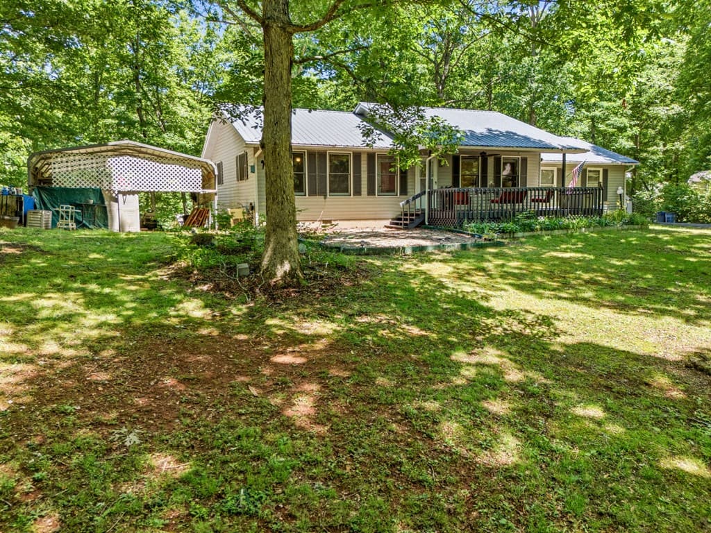 2455 Oak Knoll Drive, Hiawassee GA 30546 - Photo