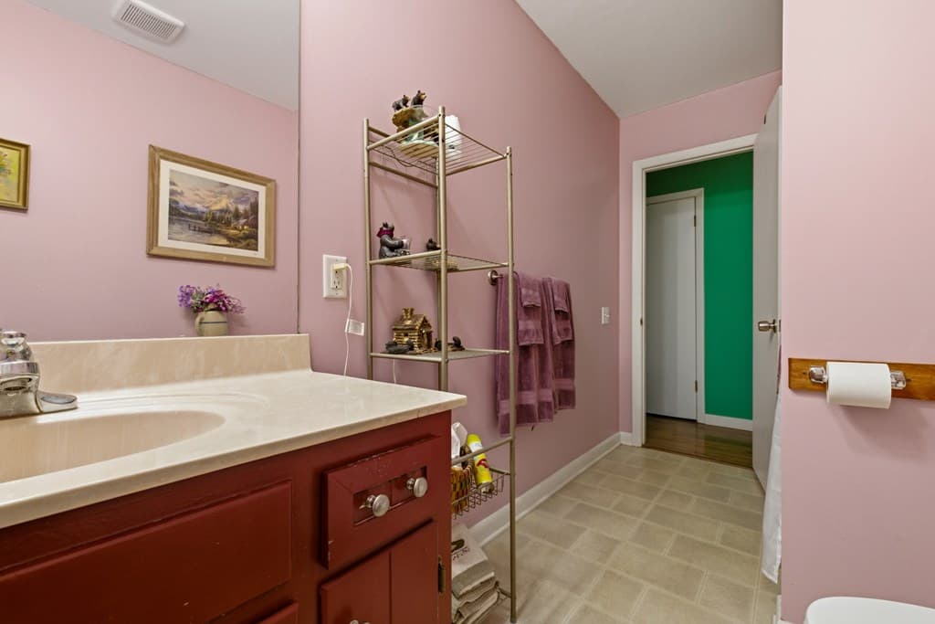 2455 Oak Knoll Drive, Hiawassee GA 30546 - Photo
