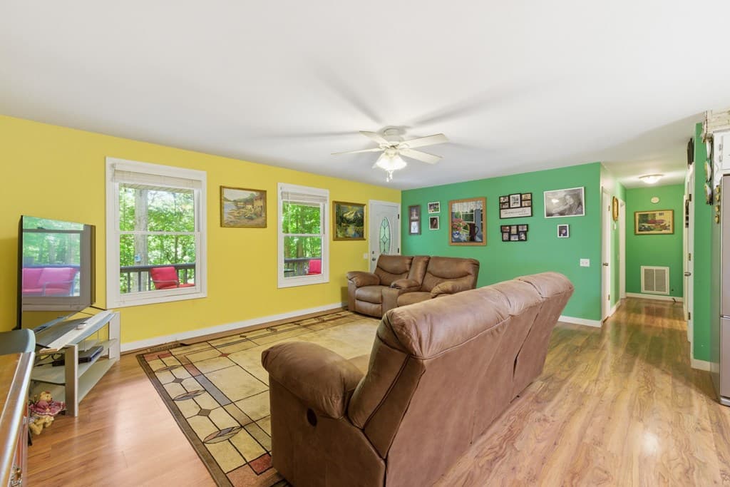 2455 Oak Knoll Drive, Hiawassee GA 30546 - Photo