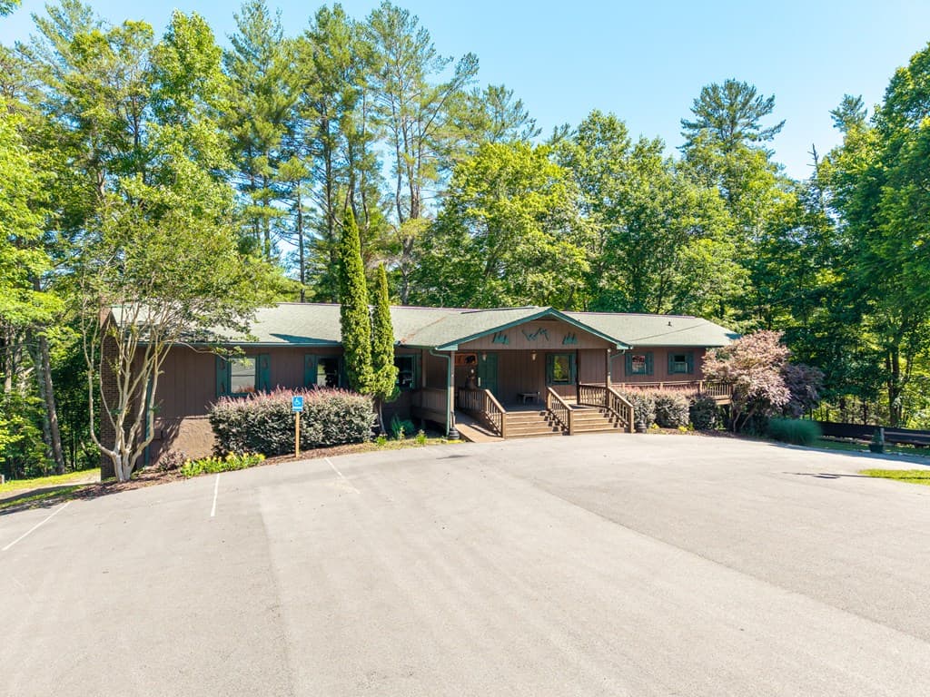 775 Mountain Oak Road, Ellijay GA 30540 - Photo