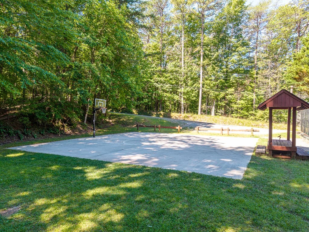 775 Mountain Oak Road, Ellijay GA 30540 - Photo