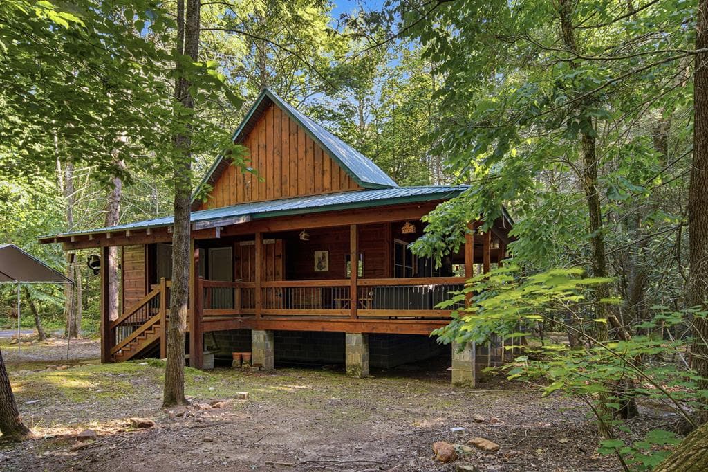 491 Old Parker Terrace, Ellijay GA 30536 - Primary photo