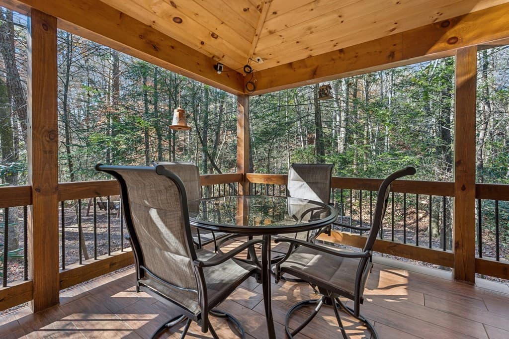 491 Old Parker Terrace, Ellijay GA 30536 - Photo