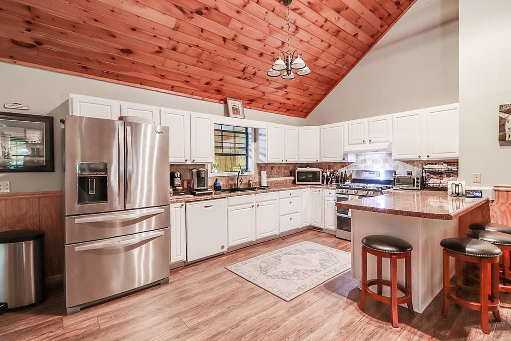 107 Litton Way, Blairsville GA 30512 - Photo