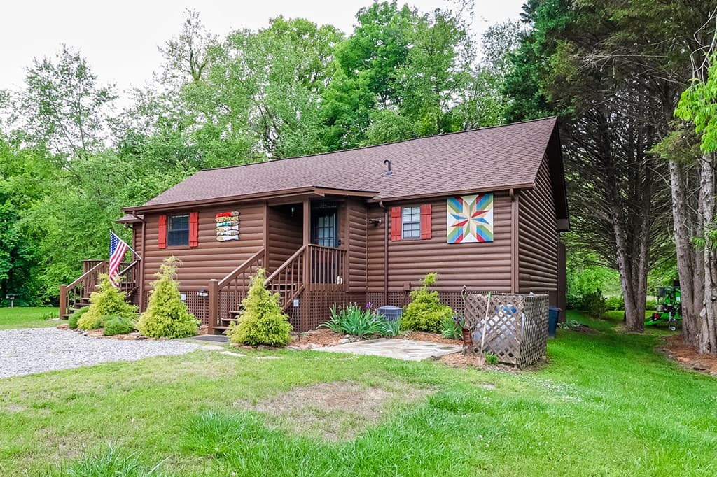 107 Litton Way, Blairsville GA 30512 - Photo