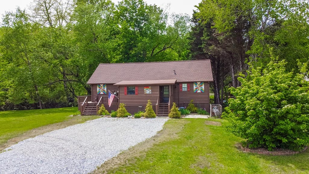 107 Litton Way, Blairsville GA 30512 - Photo