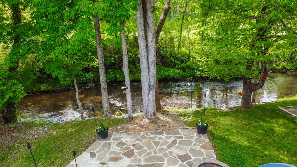 107 Litton Way, Blairsville GA 30512 - Photo
