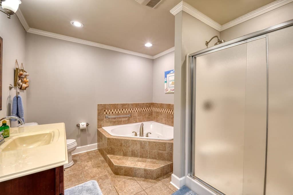 276 Lancelot Loop, Clayton GA 30525 - Photo