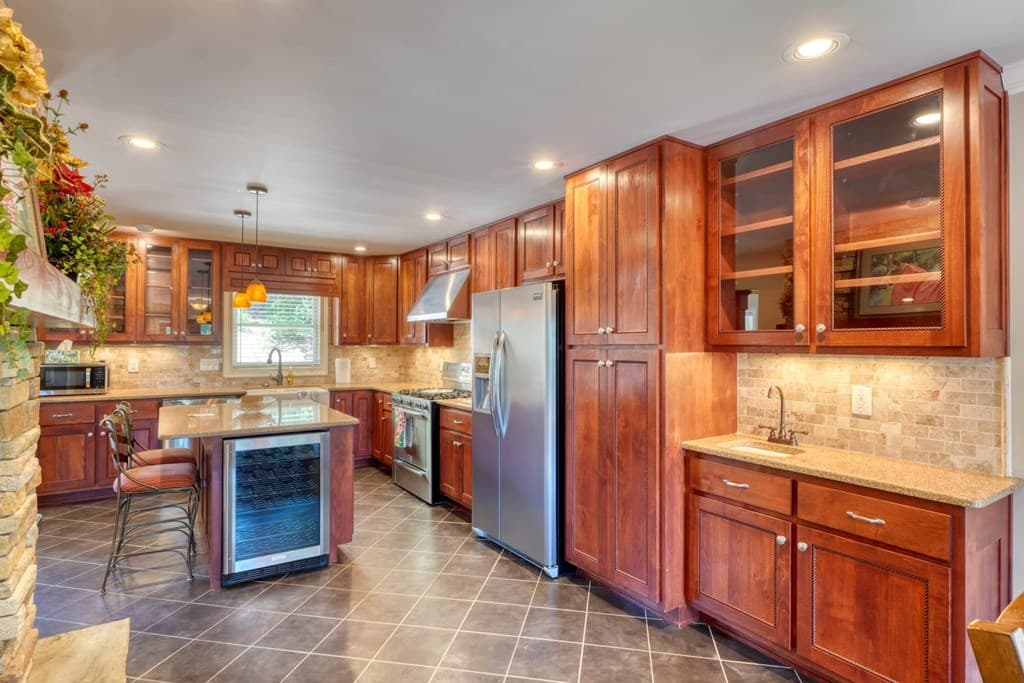 276 Lancelot Loop, Clayton GA 30525 - Photo