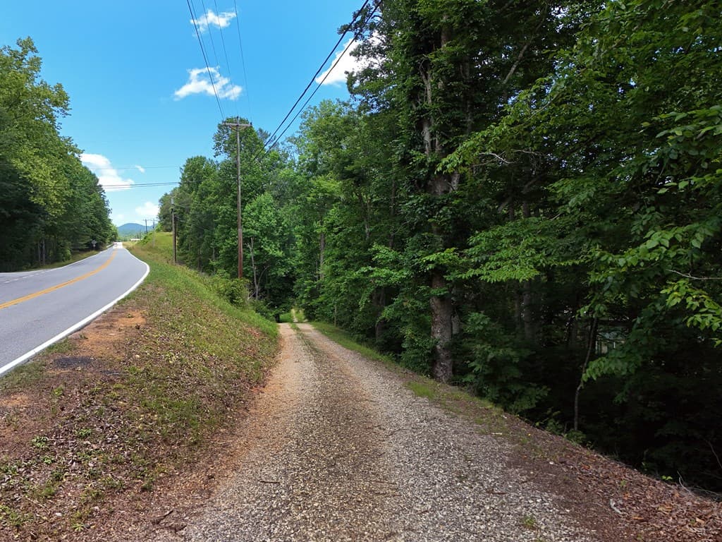 119 Heather Drive, Blairsville GA 30512 - Photo