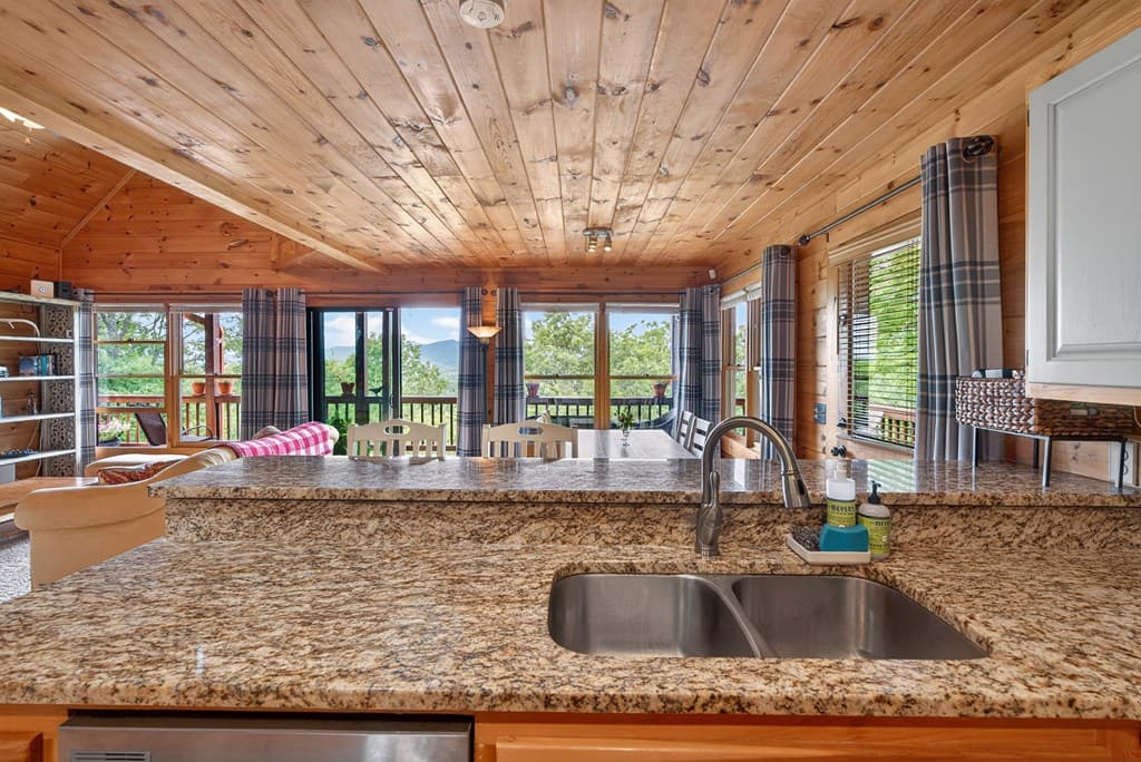 40 Foxfire Lane, Blue Ridge GA 30513 - Photo